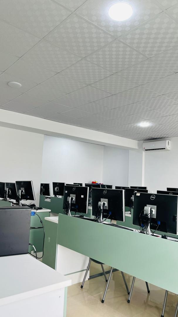 Laboratories image 9
